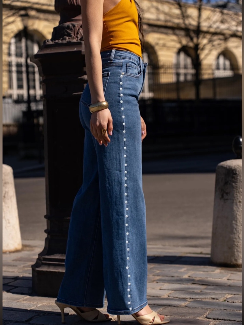 ShopEvelynne Blue Wide-Leg Pearl-Trim Jeans